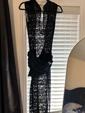 Sleeveless Black Lace Backless Evening Dress